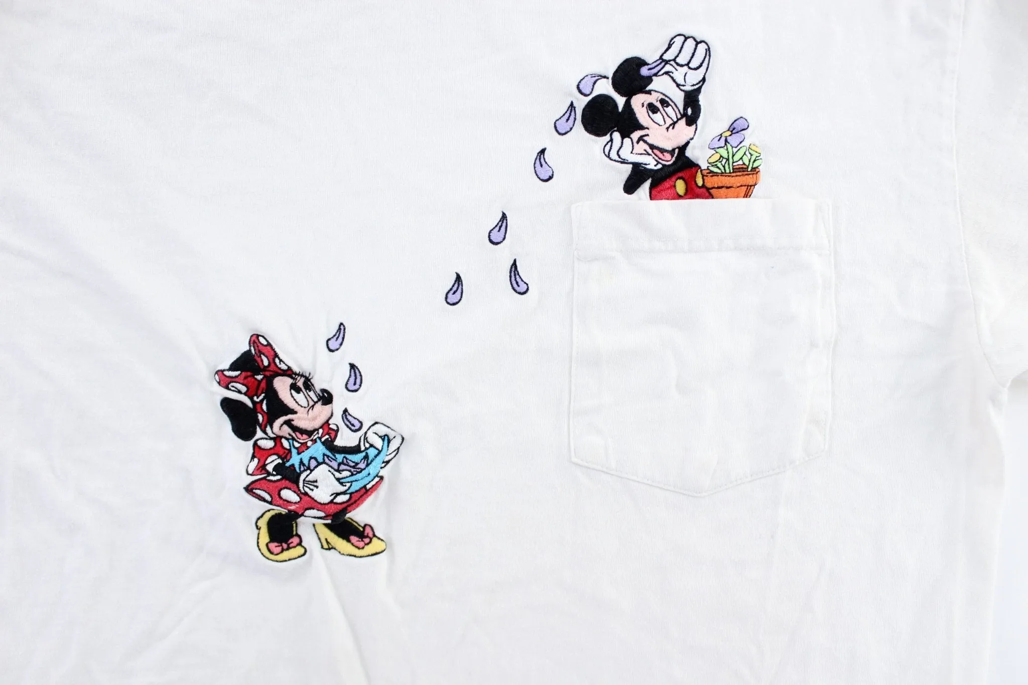 90's Mickey Inc. Embroidered Flower Petals T-Shirt