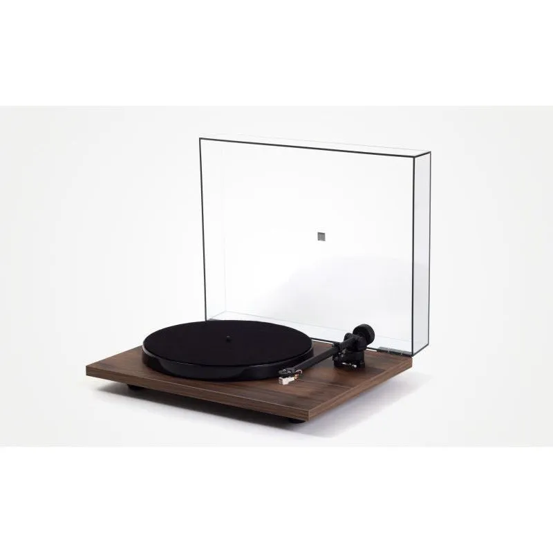 Rega Planar 1 Plus Turntable