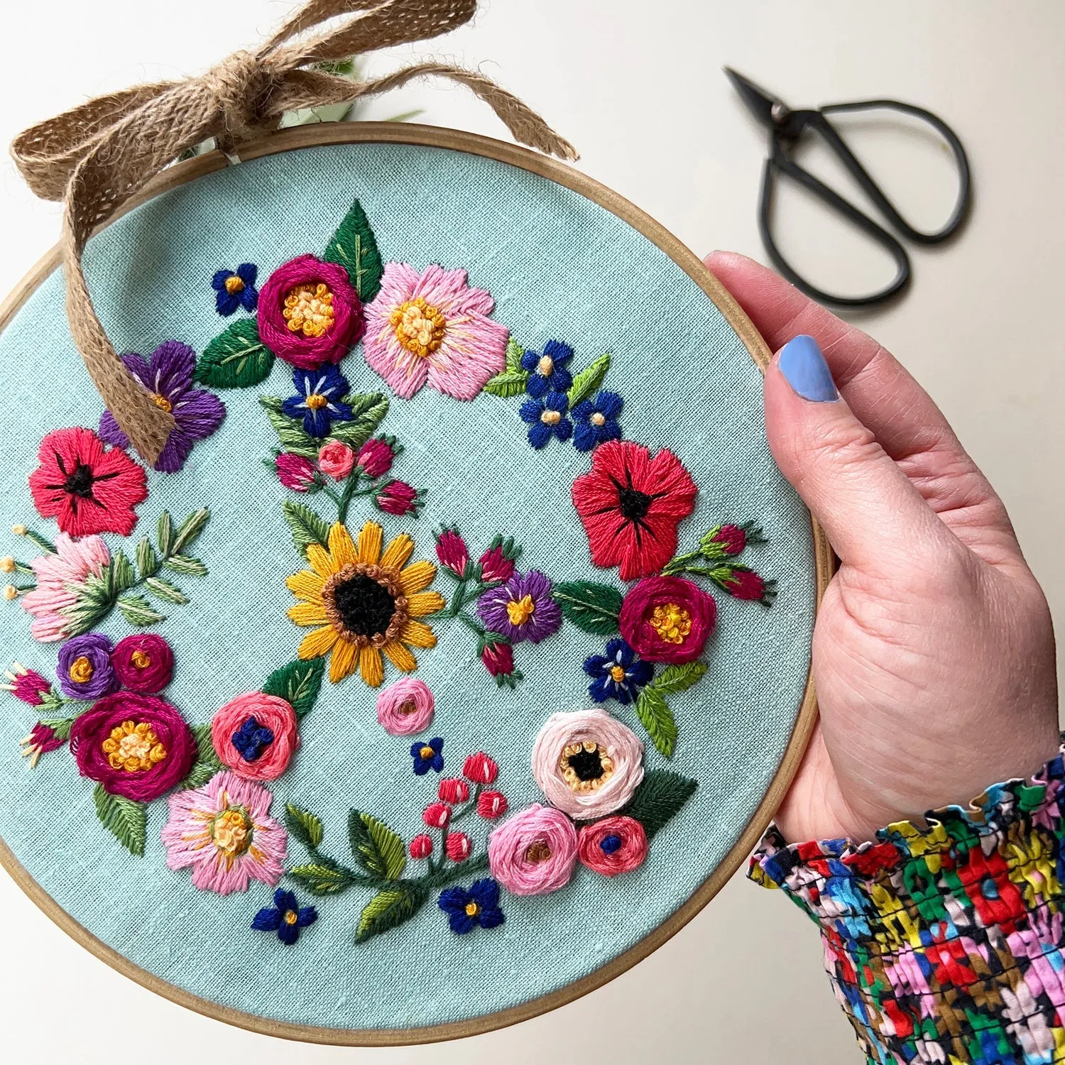 The Peace Sign Embroidery - Digital Download