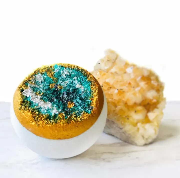 Turquoise Hand-Painted Geode Bath Bomb